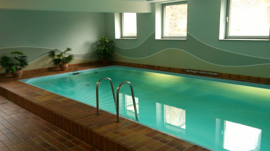 Ferienwohnung Am Paradies Бад Лаутерберг Екстериор снимка